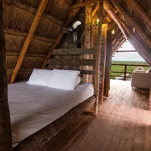 Bambu Gran Palas Hostal Party 旅馆